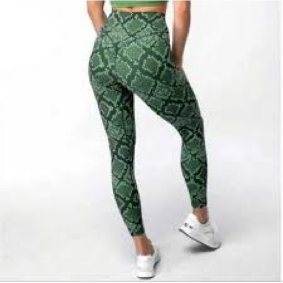 Balance Athletica Original Kingdom Collection Viper Leggings Ascend - Picture 5 of 6